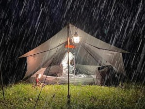 雨宿户外露营专用中に突然の大雨一雨宿，伴你安心享受户外时光